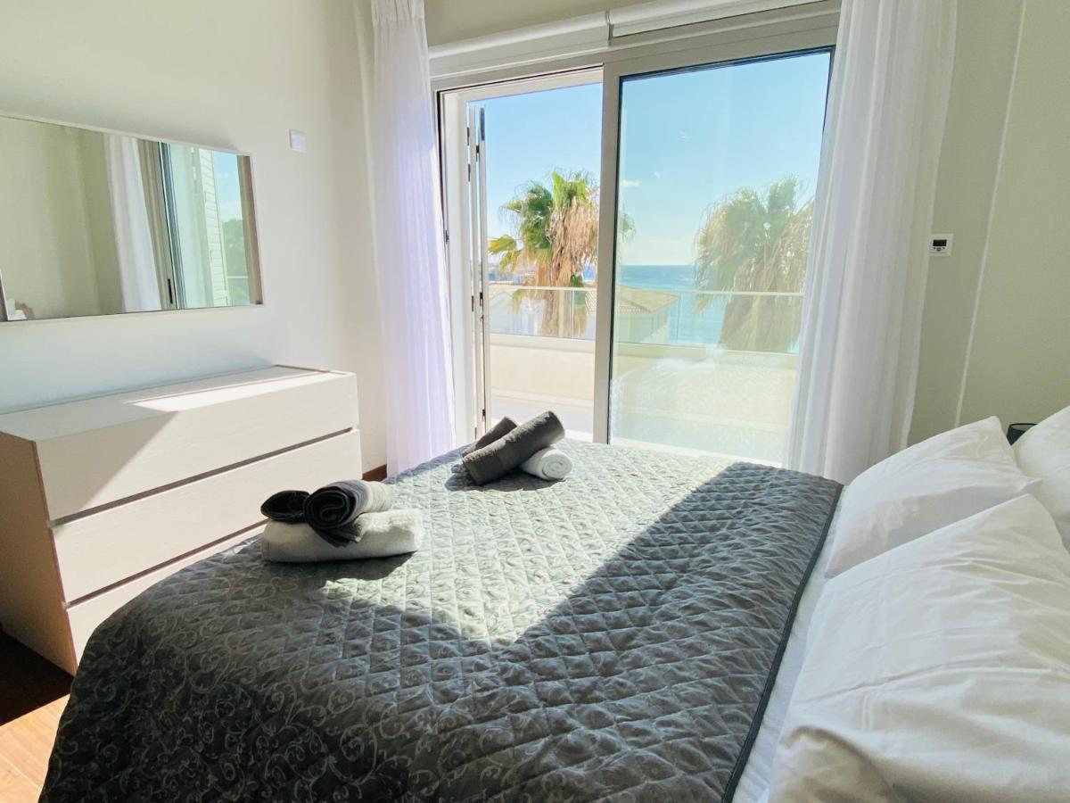 Coral Bay Beach Villa パ フォス エクステリア 写真