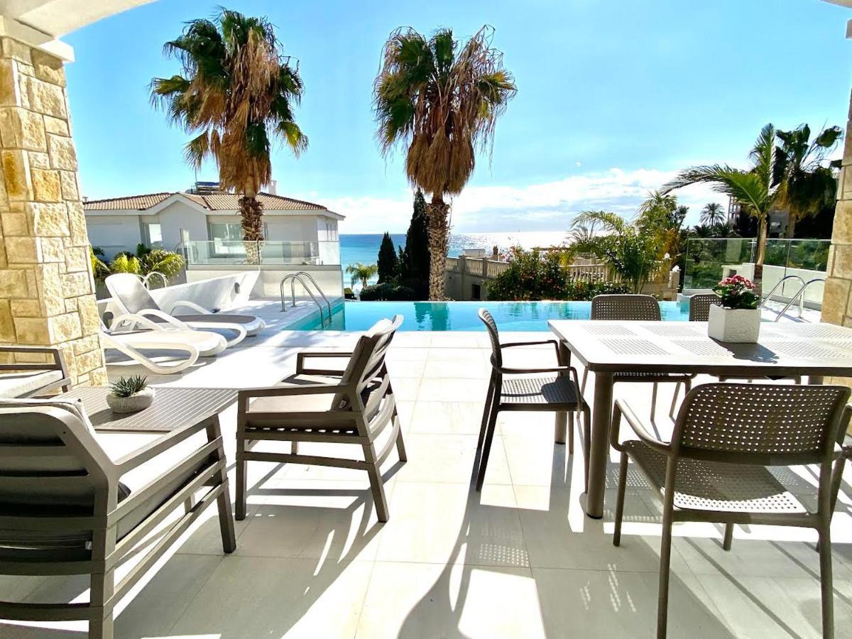 Coral Bay Beach Villa パ フォス エクステリア 写真