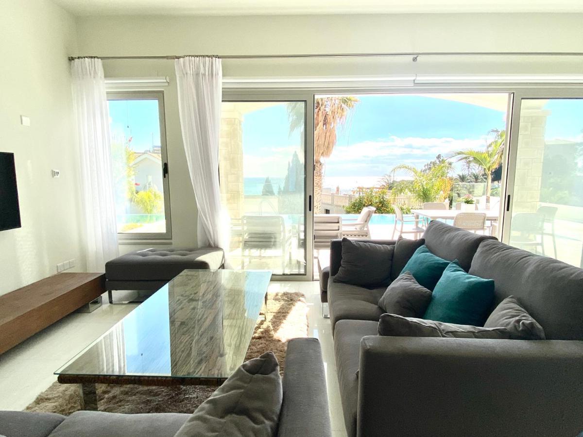 Coral Bay Beach Villa パ フォス エクステリア 写真