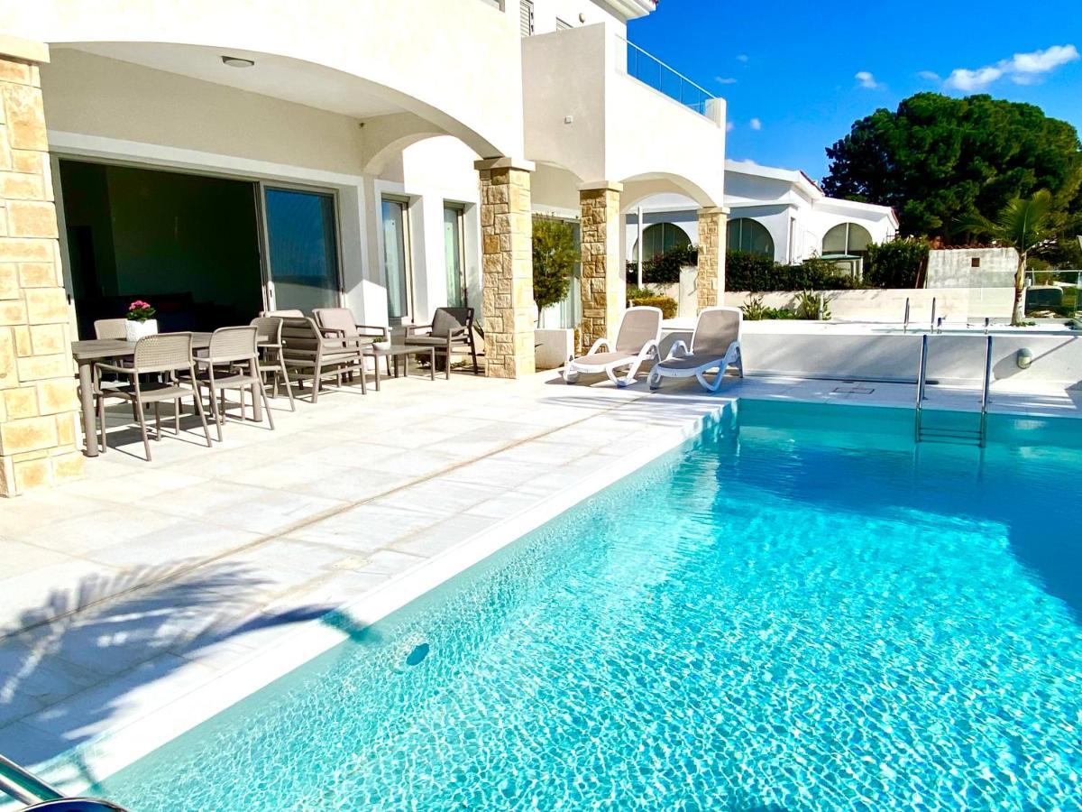 Coral Bay Beach Villa パ フォス エクステリア 写真